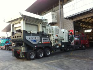 Mobile crusher station will be more walk more far in the mining industry