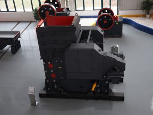 How to reduce the compound crusher wear