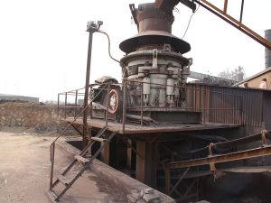 The cleaning method of ore crusher