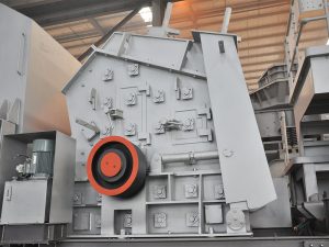 Counterattack crusher with what material