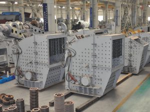 Output per hour up to 1000T crushers, will become the next star of mining industry