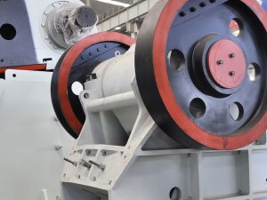 Causes and solutions for the bending of the eccentric shaft of the jaw crusher