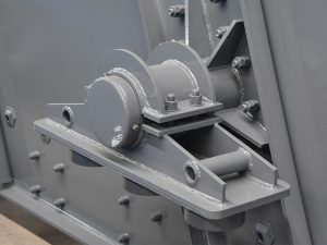 The cost of investment counterattack crusher